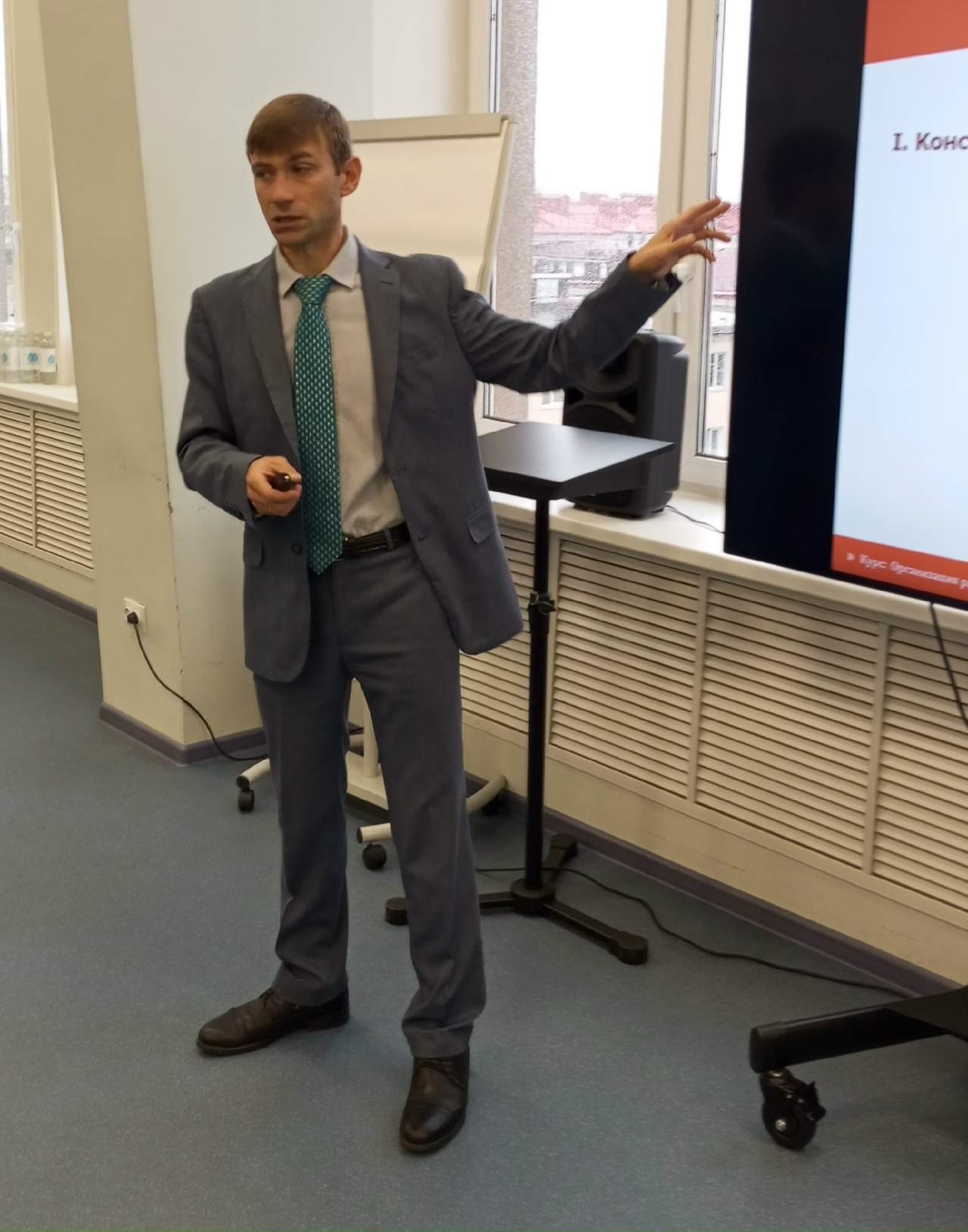 Изображение к новости 'Сегодня в Мурманске завершилось обучающее мероприятие для специалистов по работе с обращениями граждан, которое было организовано Ассоциацией "Совет муниципальных образований Мурманской области"'