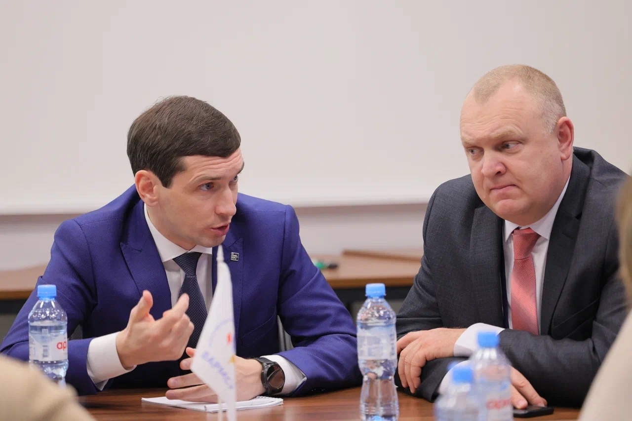 Председатель АСМОМО Александр Самарин: Сегодня работаю в Москве, где принимаю участие в проектно-аналитической сессии Федеральной проектной команды «Воспитание новых поколений» проекта «Муниципальный диалог». — основное изображение новости