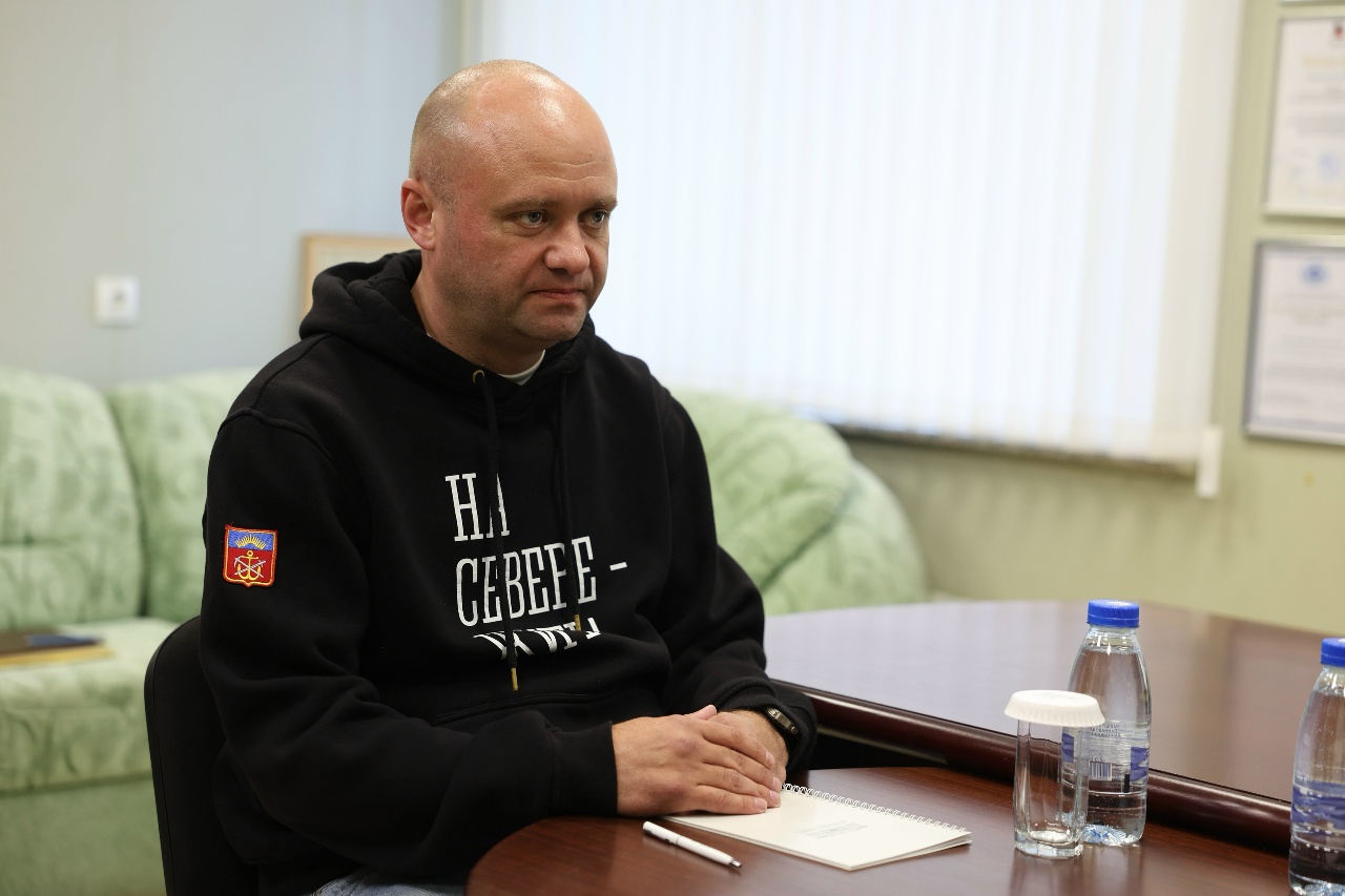 Сегодня - день рождения главы ЗАТО Заозерск Ярослава Мельника. — основное изображение новости